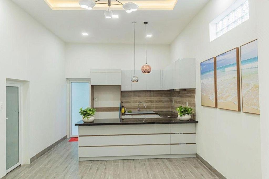 Yurii Hotel Phan Thiet Exterior foto